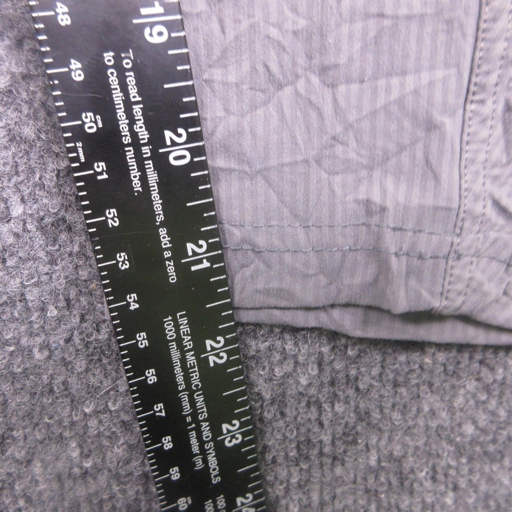 Lululemon Pants Womens 6 Gray Stripe Capri Drawstring Waist Yoga Athletic - Picture 11 of 11